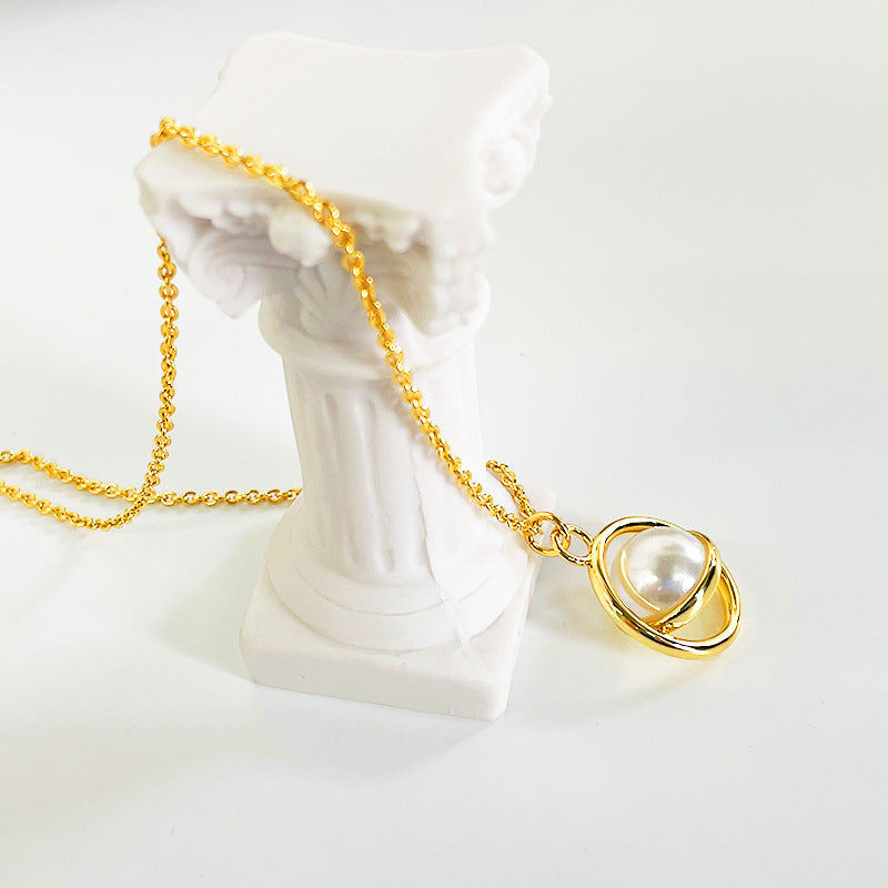 Halskette mit drehbarer Perle