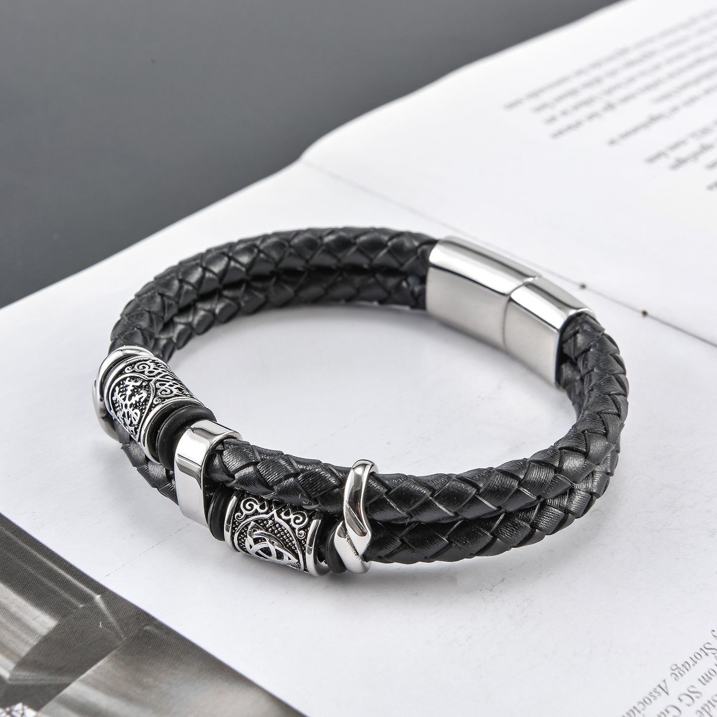 Nordisches geflochtenes Lederseil Herrenarmband